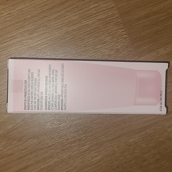 Maybelline 4 in 1 Deep - Picture 3 of 3